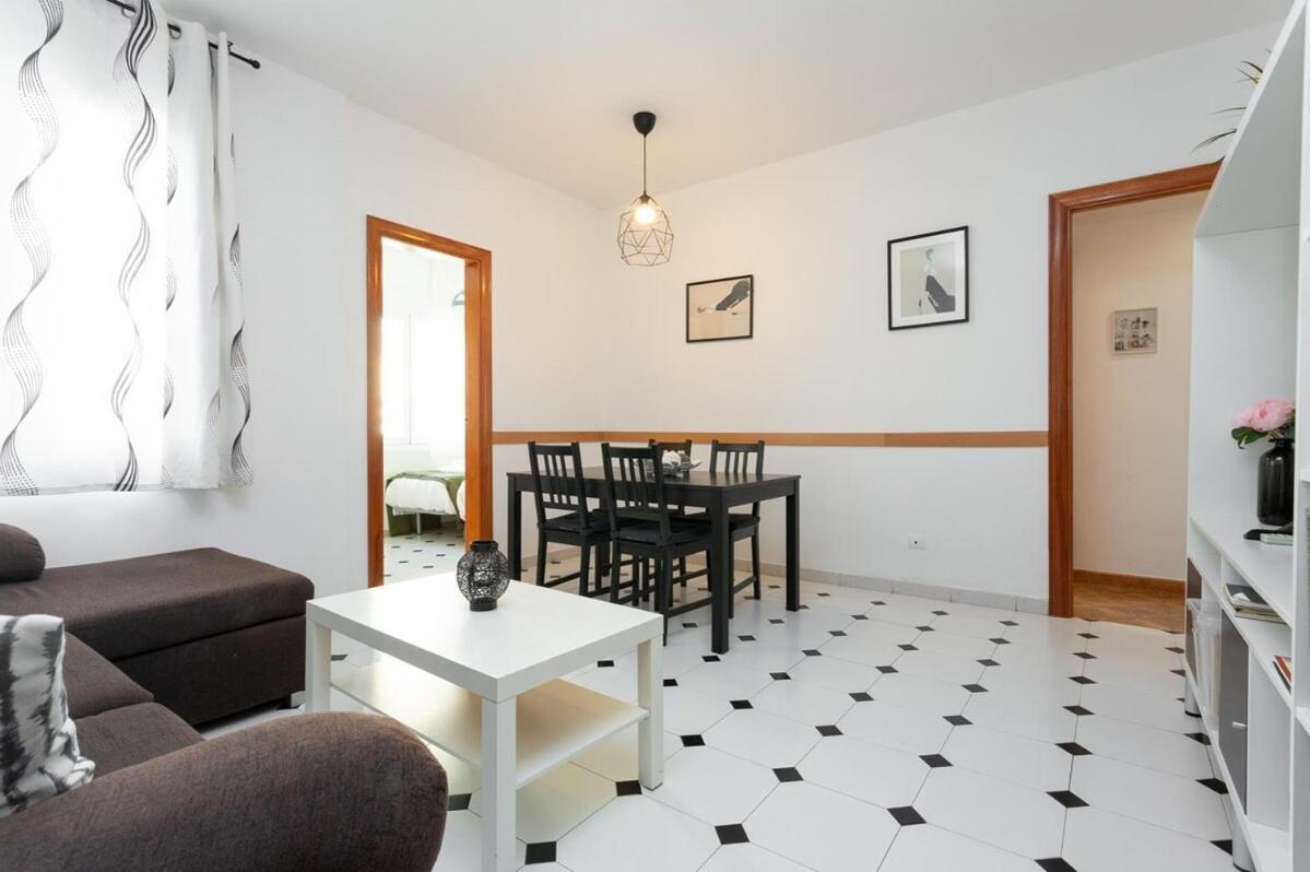 Apartamento Click&Flat Fira Castelao L'Hospitalet de Llobregat Exterior foto