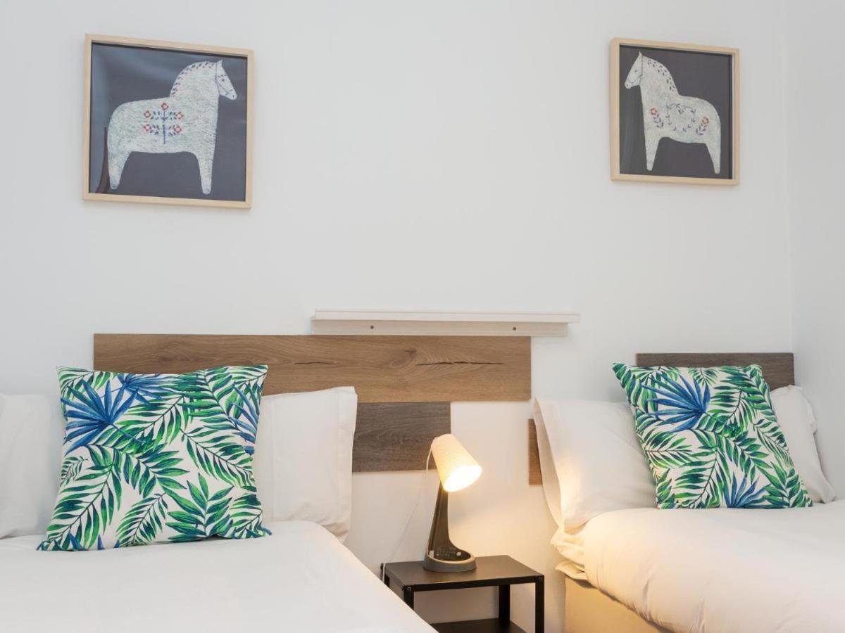 Apartamento Click&Flat Fira Castelao L'Hospitalet de Llobregat Exterior foto