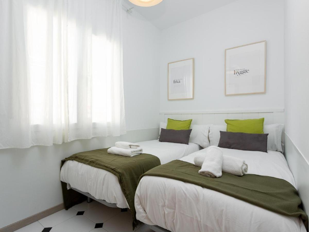 Apartamento Click&Flat Fira Castelao L'Hospitalet de Llobregat Exterior foto